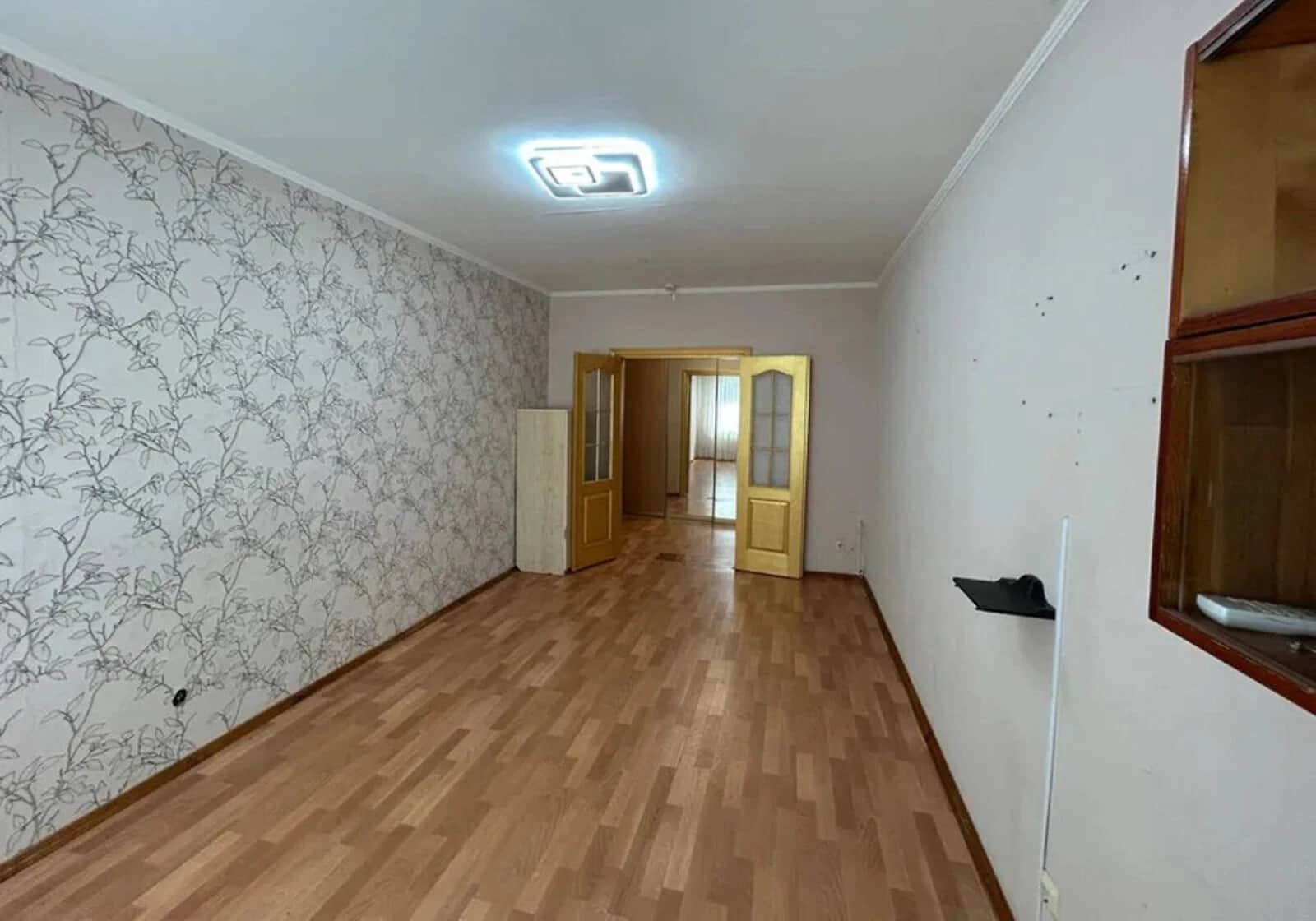 2-кімнатна квартира, Київ: 2 санвузли, бойлер, кондиціонер - фото 1