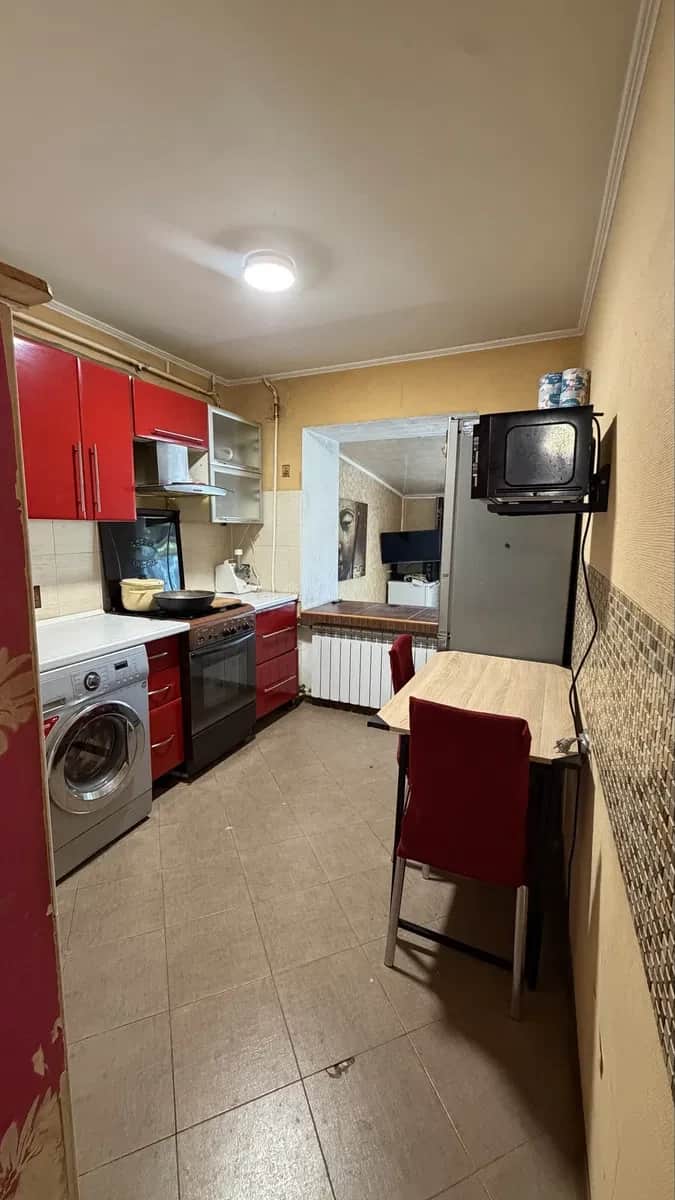 2-кімнатна квартира, Інгульський: прибудова, місце для авто, торг - фото 1