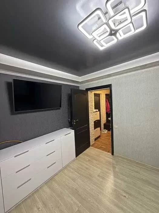 2-кімнатна квартира, Черемушки: євроремонт, меблі та техніка - фото 2
