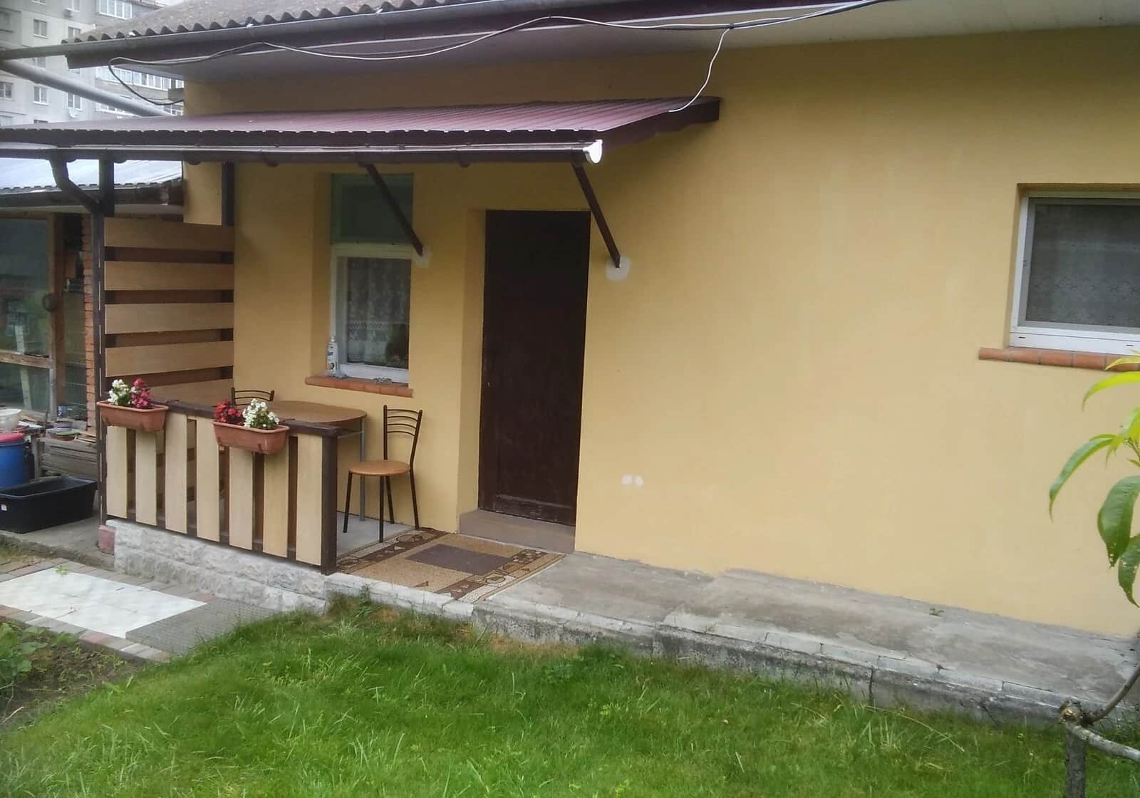 Будинок, Центр: ділянка 9.5 сотки, 6 кімнат, цегляні стіни - фото 1