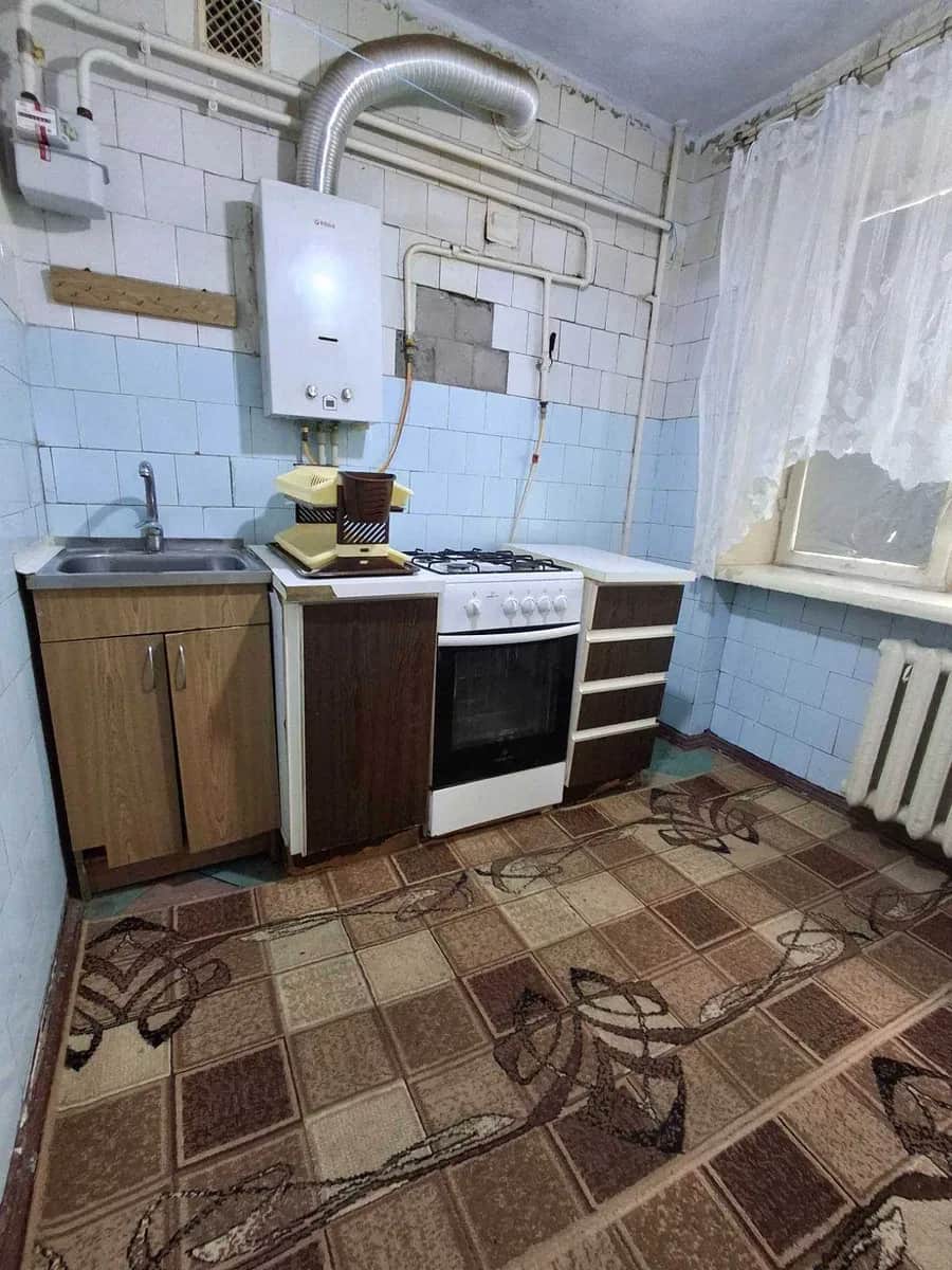 Кімната «Рассвет», Інгульський: газова колонка, балкон - фото 1
