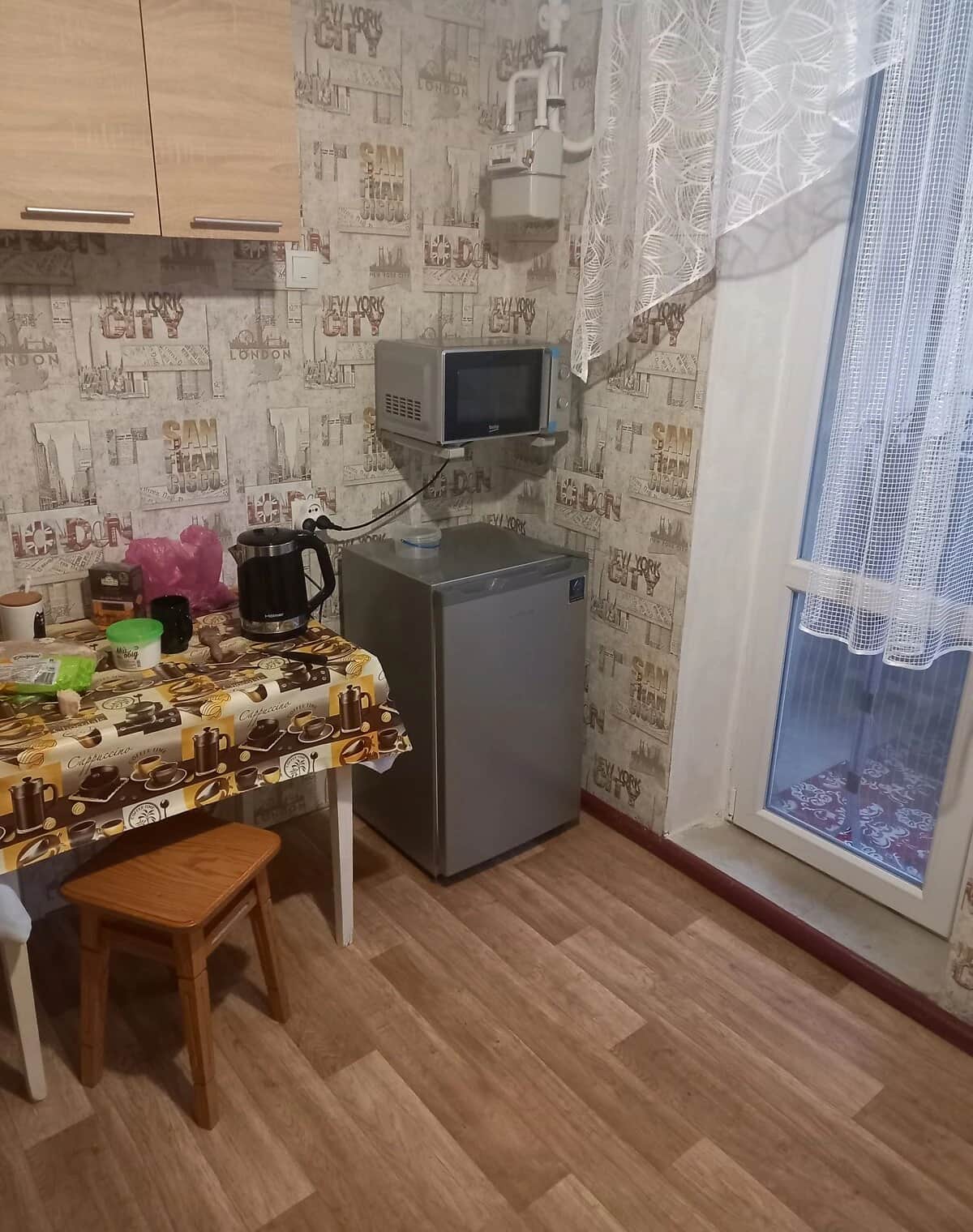 1-кімнатна квартира, Балки: індивідуальне газове опалення, бойлер - фото 1