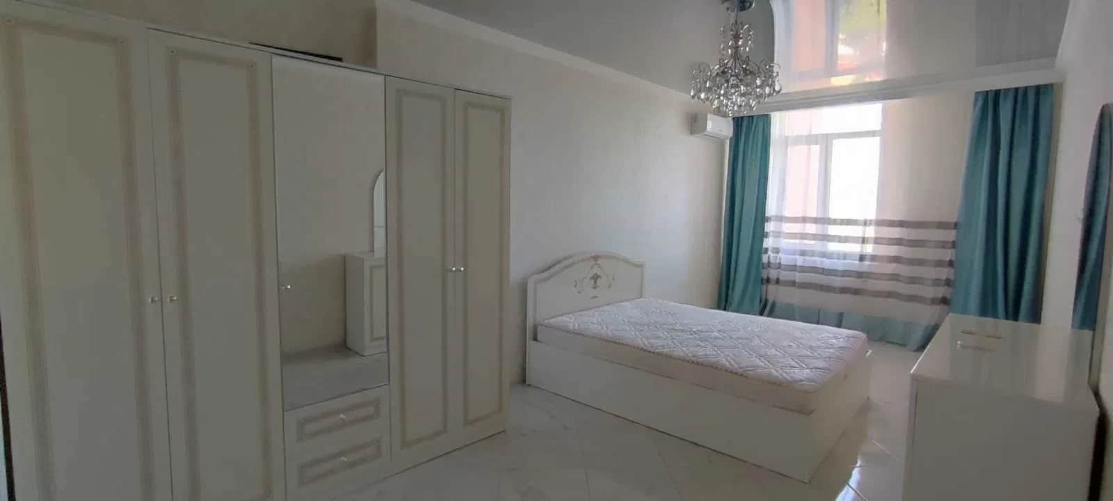 2-кімнатна квартира у ЖК Дмитриевский: євроремонт, генератор - фото 2