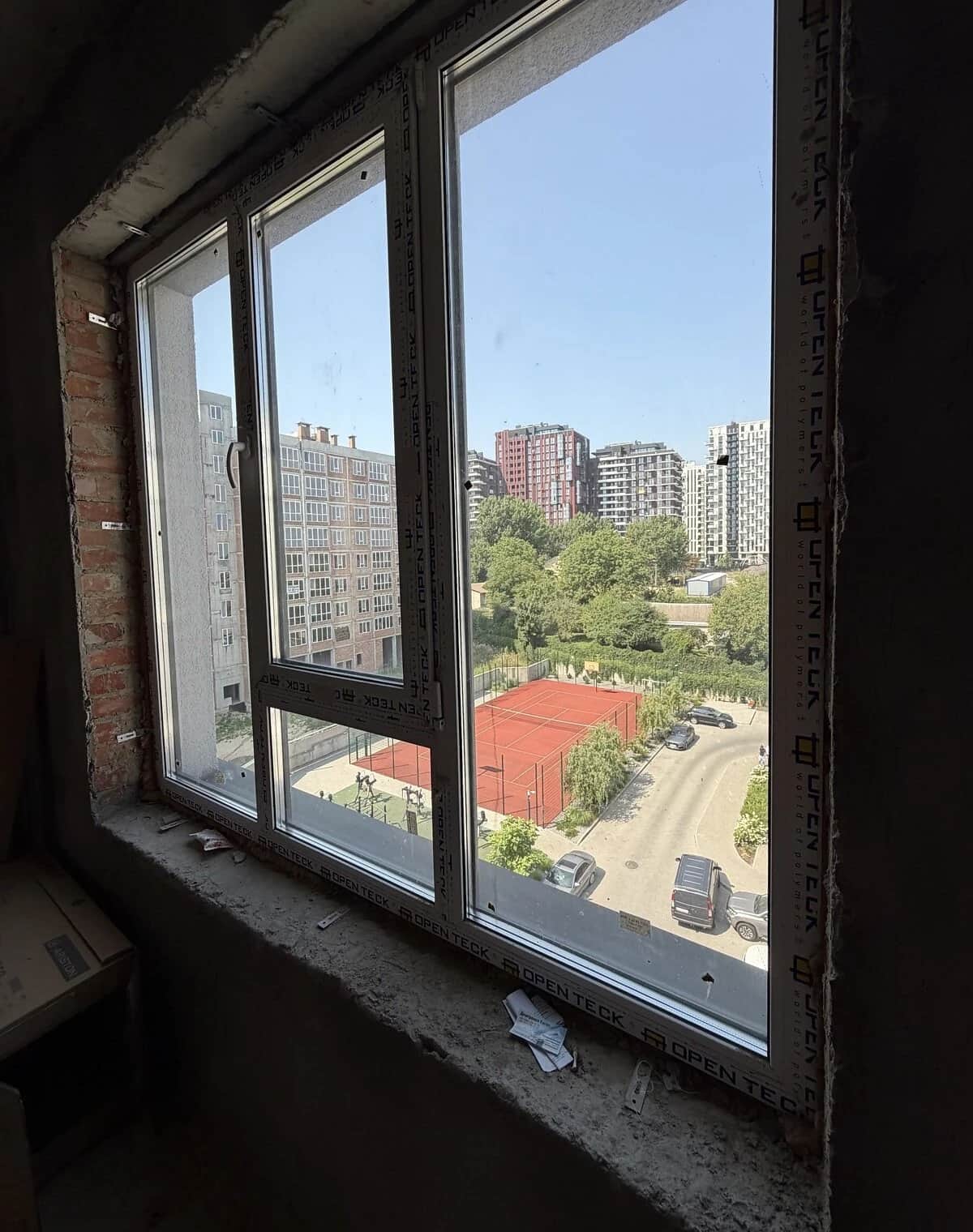 2-кімнатна квартира, П'ятничани: кухня-студія, газ і вода без світла - фото 1