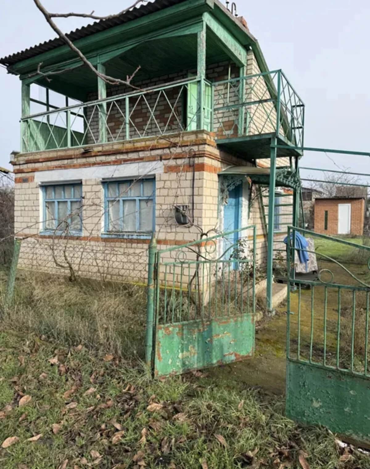Дача, Садове товариство Металург: цегляні стіни, свердловина - фото 1