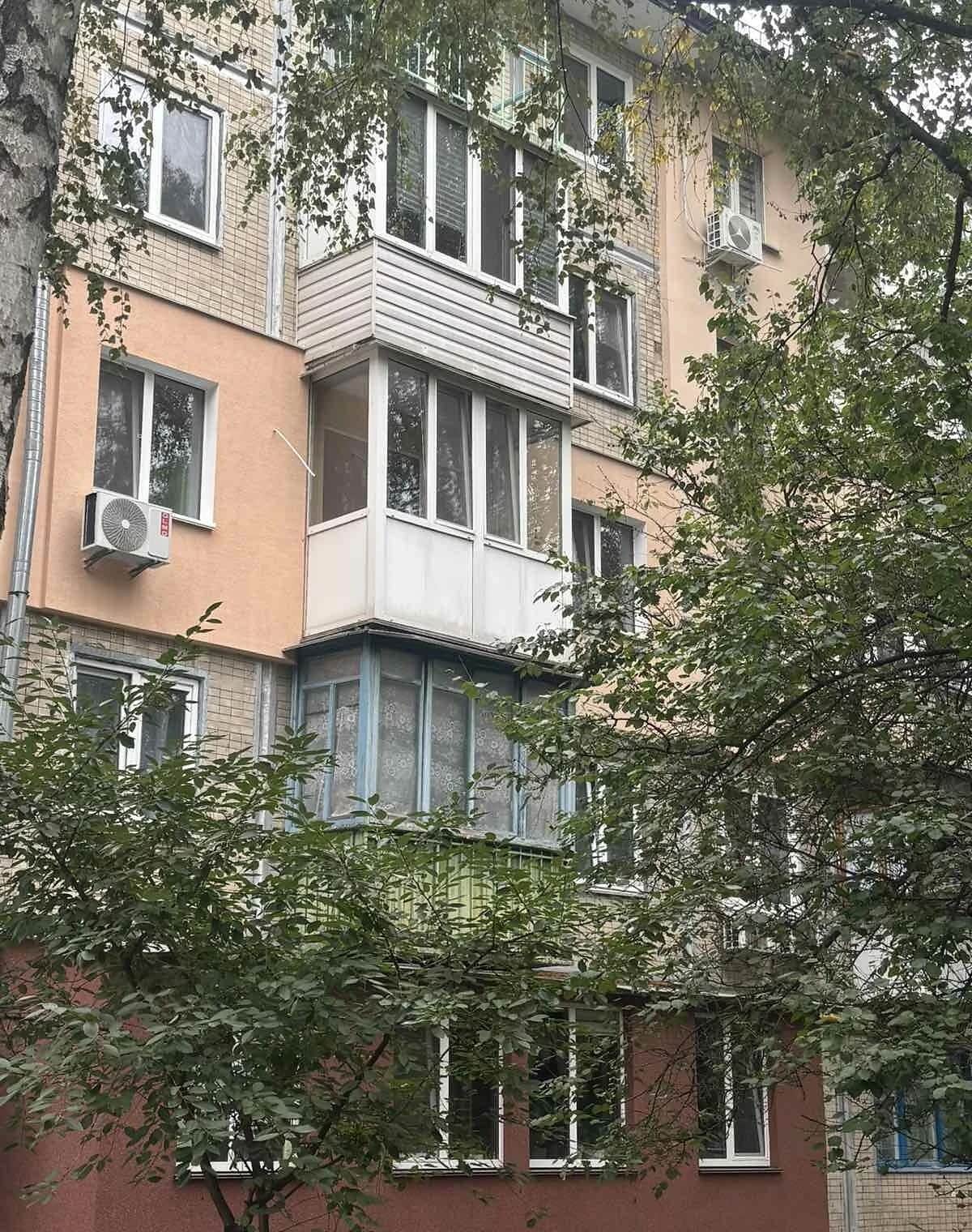 2-кімнатна квартира, Солом'янський: вода без світла, метро Шулявська - фото 1