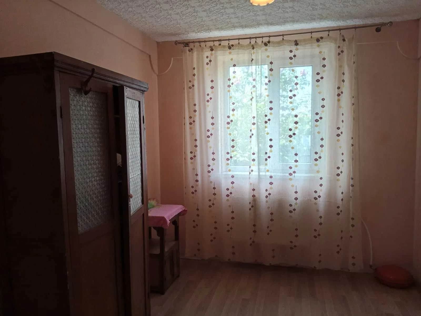 Будинок, Великодолинське: озеро поруч, гараж, косметичний ремонт - фото 1