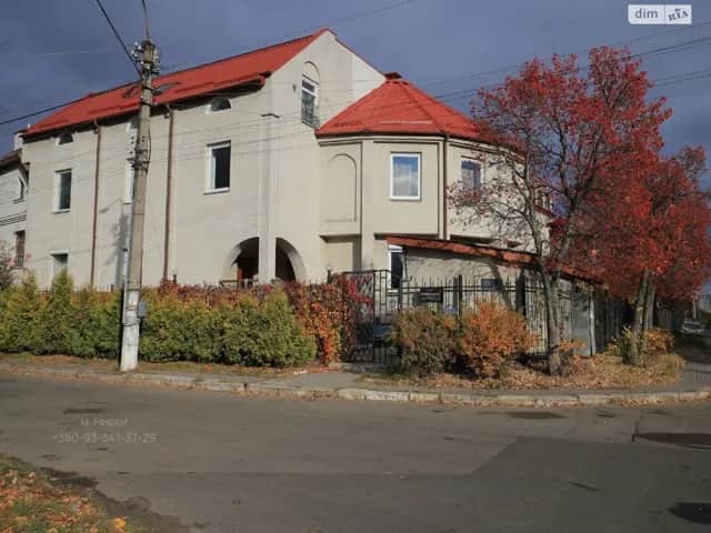 Будинок, Нивки: 6 соток, 12 кімнат, цегляні стіни - фото 1