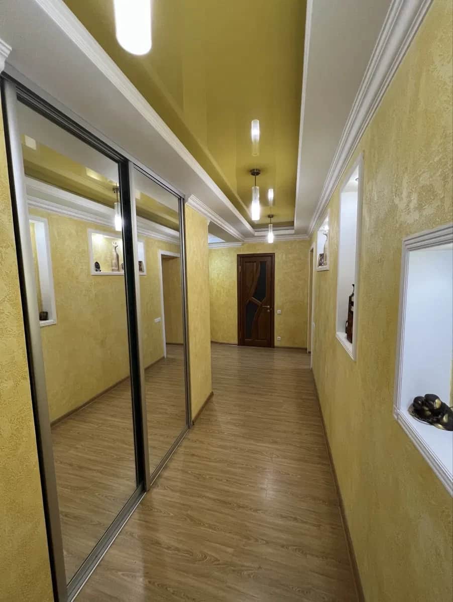 3-кімнатна квартира, Кременчук: авторський ремонт, цегляний гараж - фото 2