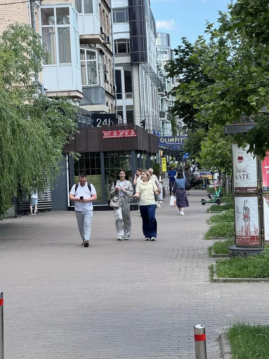 Приміщення, Печерський: 2 окремі входи, метро Олімпійська - фото 2