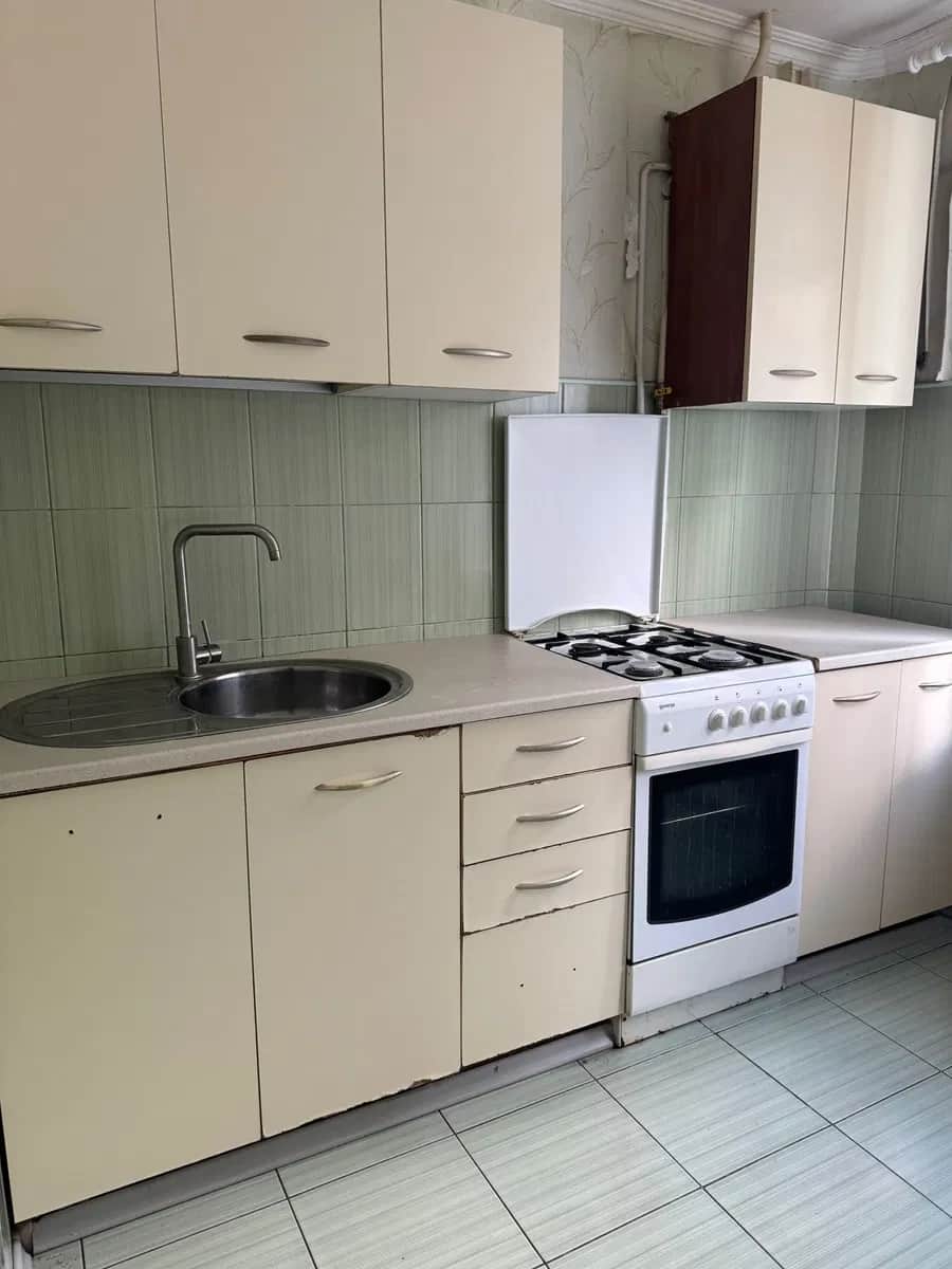 2-кімнатна квартира, Вишгород: роздільне планування, з меблями - фото 1
