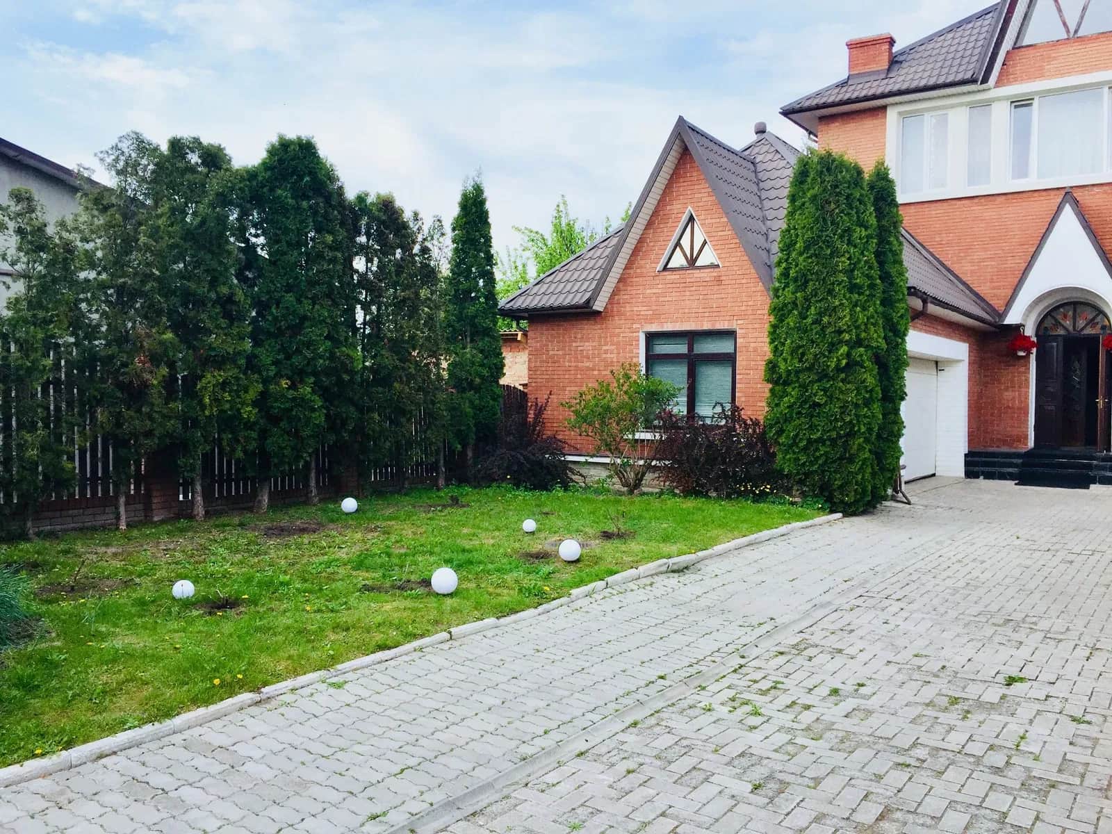 Будинок, Рівне: сауна, джакузі, альтанка з мангалом - фото 2