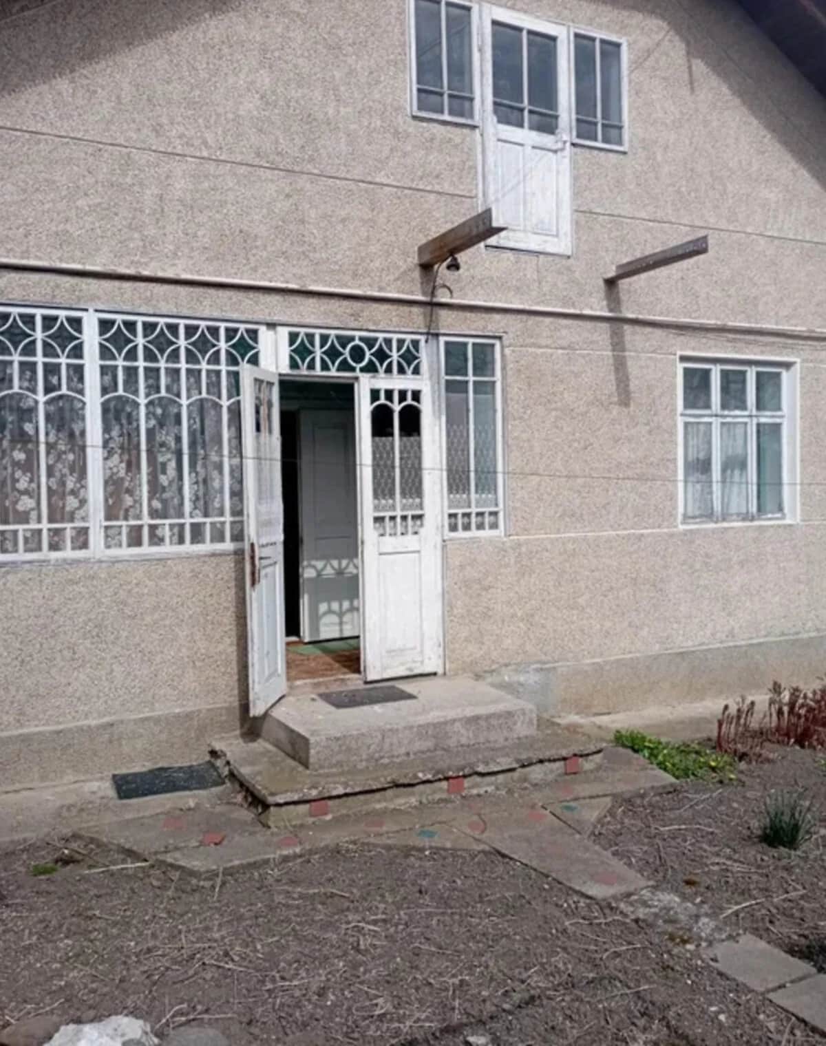 Будинок, Гончарів: гараж, 80 соток, літня кухня - фото 2