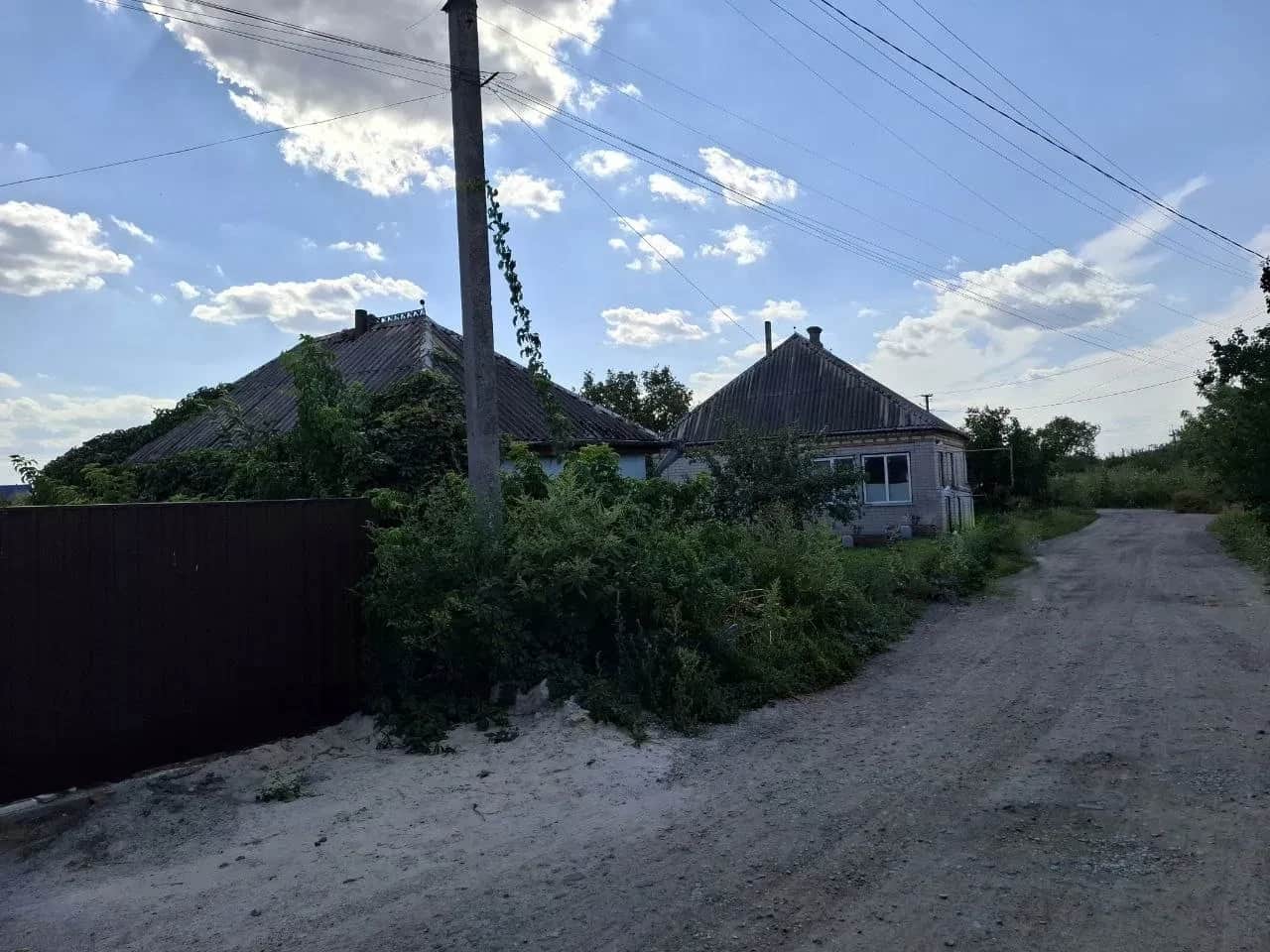 Ділянка 10 соток, Самар: під забудову, будинок і льох - фото 1
