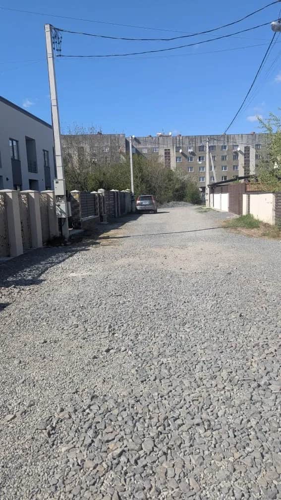 Ділянка 9.78 соток, Ужгород: під житлову забудову, центральна каналізація - фото 1
