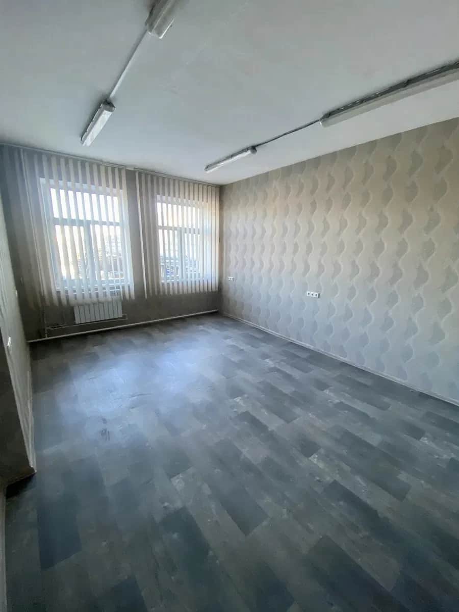 Офіс, Полтава: комунальні включені, площа 15-60 м² - фото 2
