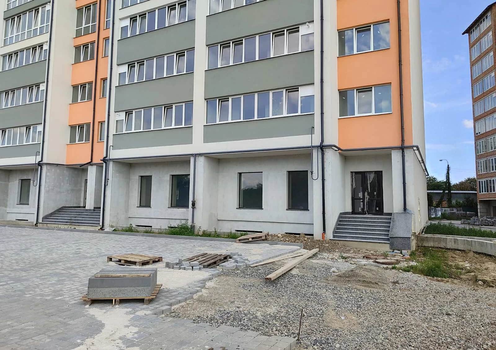 2-кімнатна квартира, Рінь: новобудова, можлива переуступка - фото 1