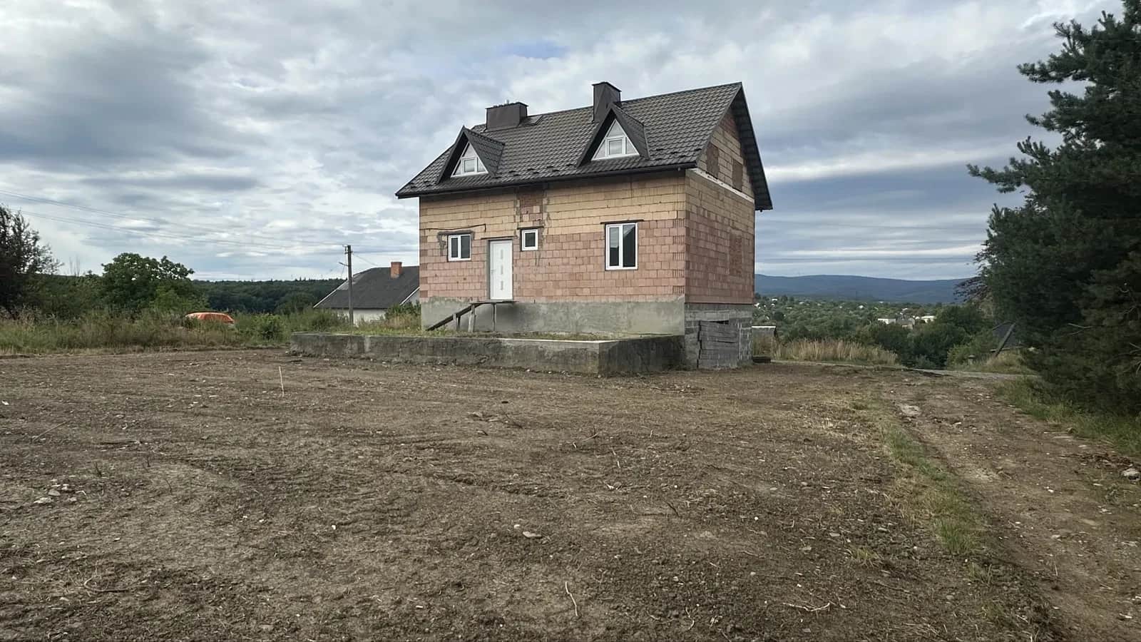 Будинок, Стебник: краєвид на гори, гараж або підвал, світло в будинку - фото 2