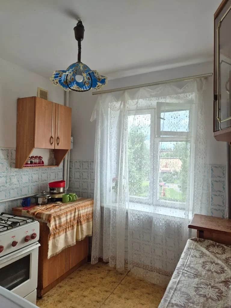 2-кімнатна квартира, Шептицький: некутова, тепла - фото 1