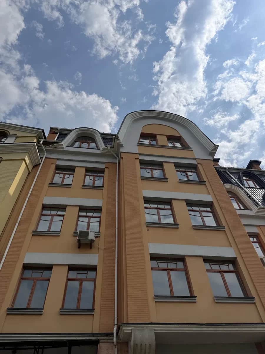 Пентхаус у ЖК Воздвиженка: гараж, під чистову обробку, метро - фото 1