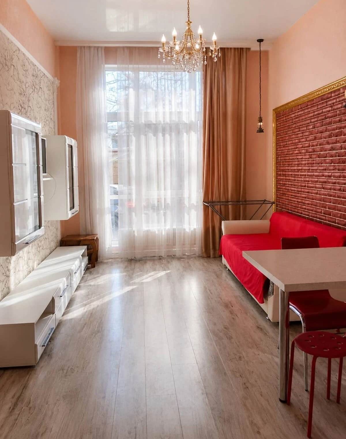 1-кімнатна квартира, Приморський: дизайнерський ремонт, багаторівнева - фото 1