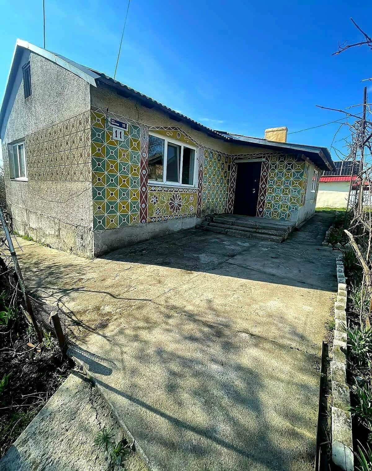 Будинок, Вільне: цегляні стіни, централізоване опалення - фото 2