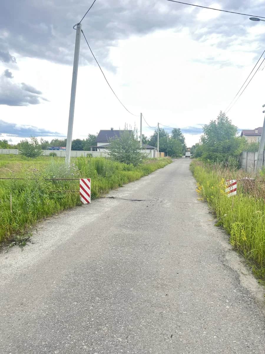 Ділянка 0.20 соток, Зазимʼє: газ та світло, асфальтована дорога - фото 1
