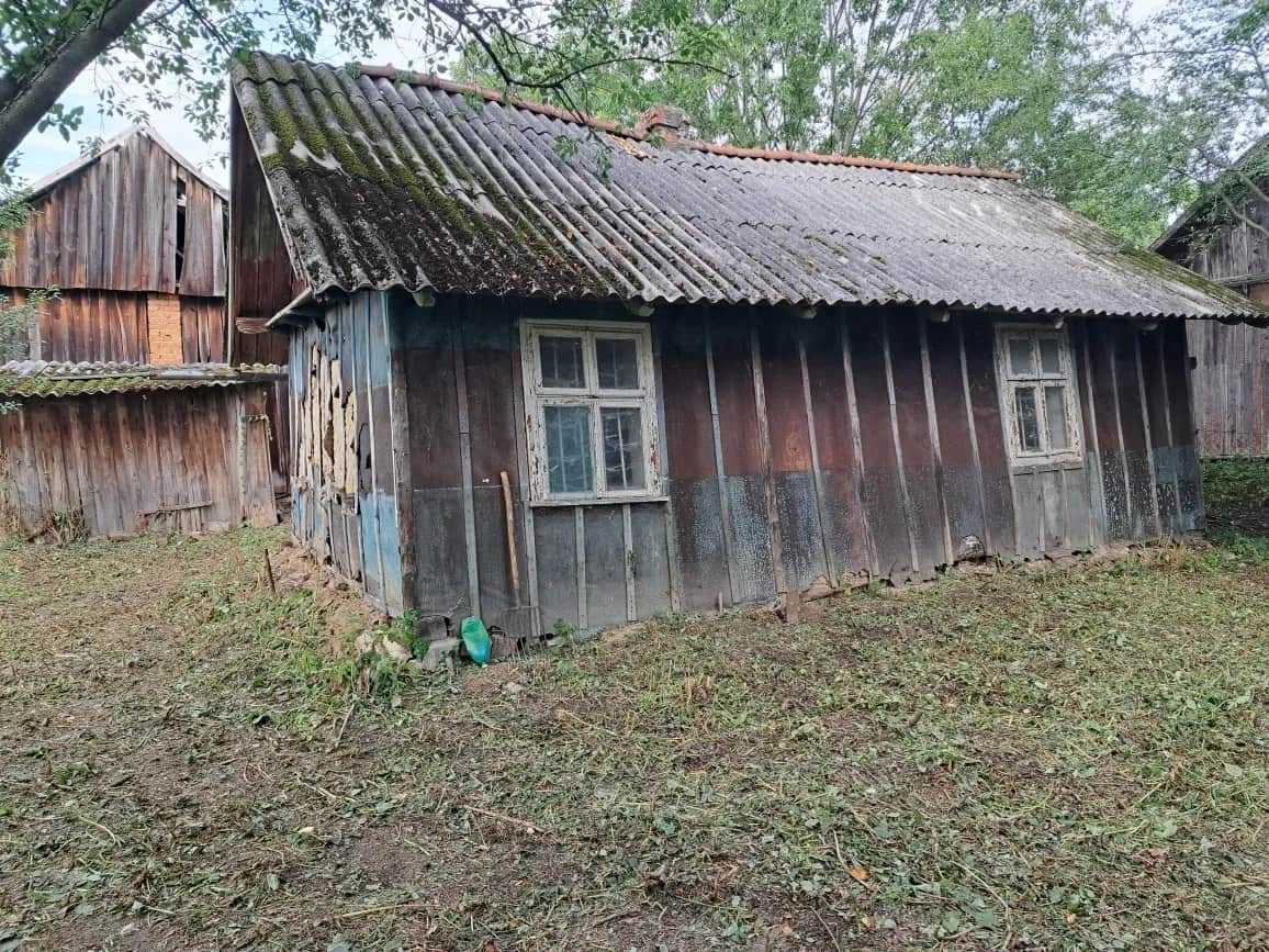 Ділянка 5 соток, Мистичі: житловий будинок, вода з криниці, світло - фото 1