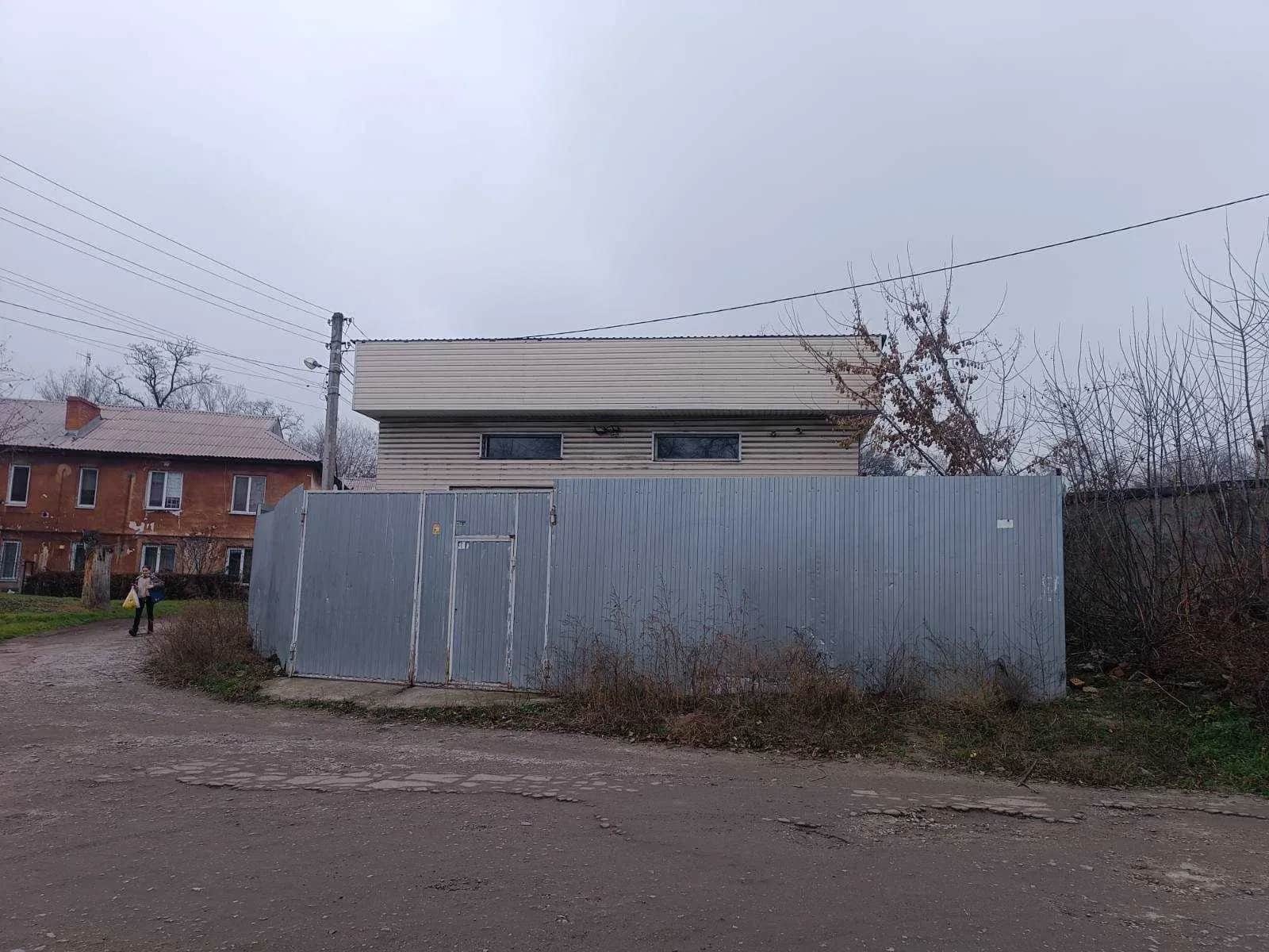 Приміщення, Кам’янське: 0.7 га, 40 кВт, заїзд вантажівок - фото 1