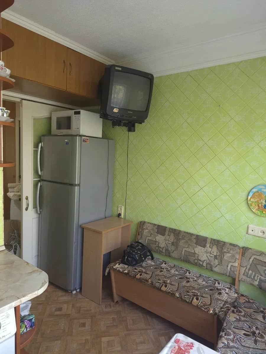 2-кімнатна квартира, Шевченківський: суміжні кімнати, меблі - фото 2