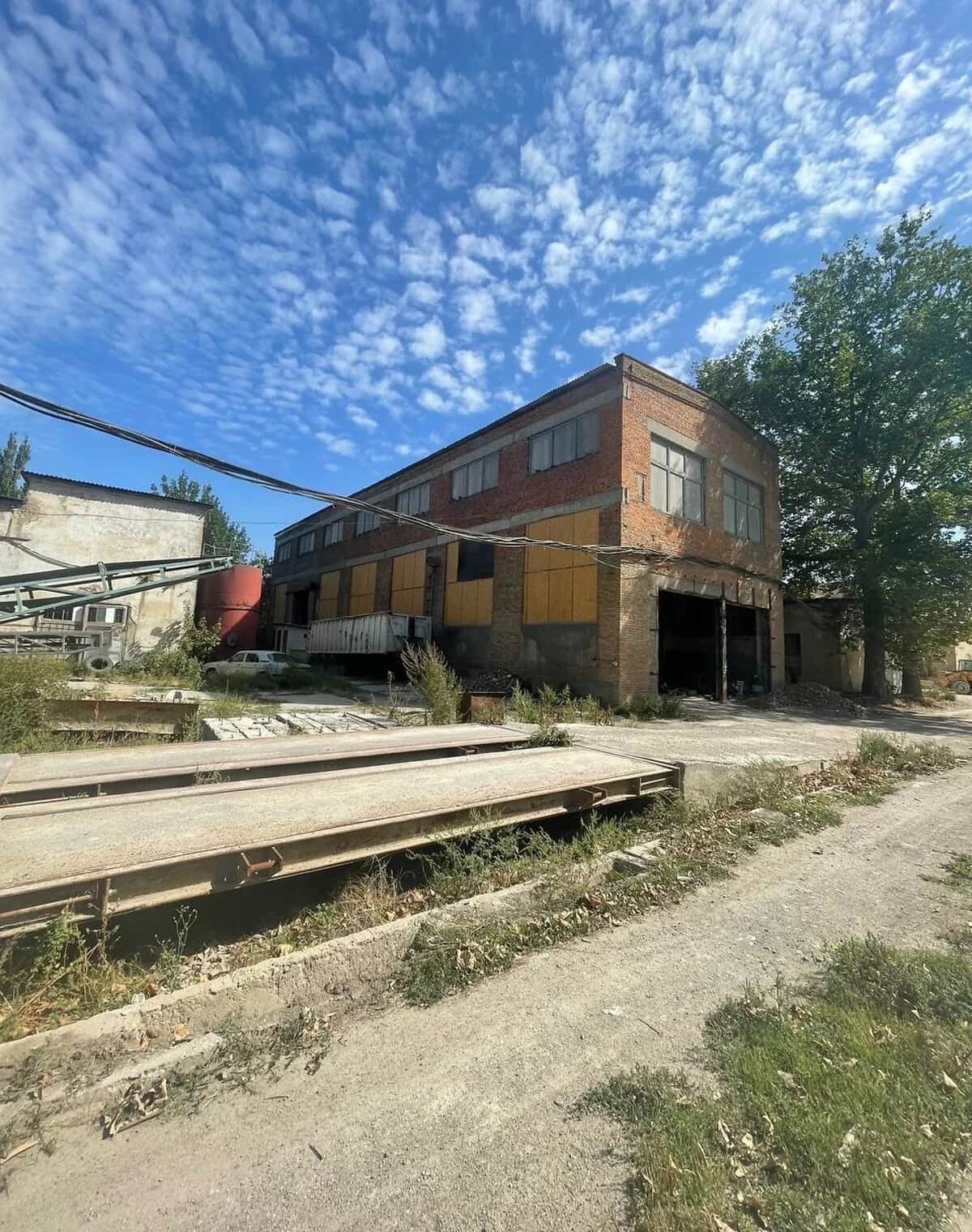 Склад, Інгульський: окрема будівля, кран-балка, торг можливий - фото 1