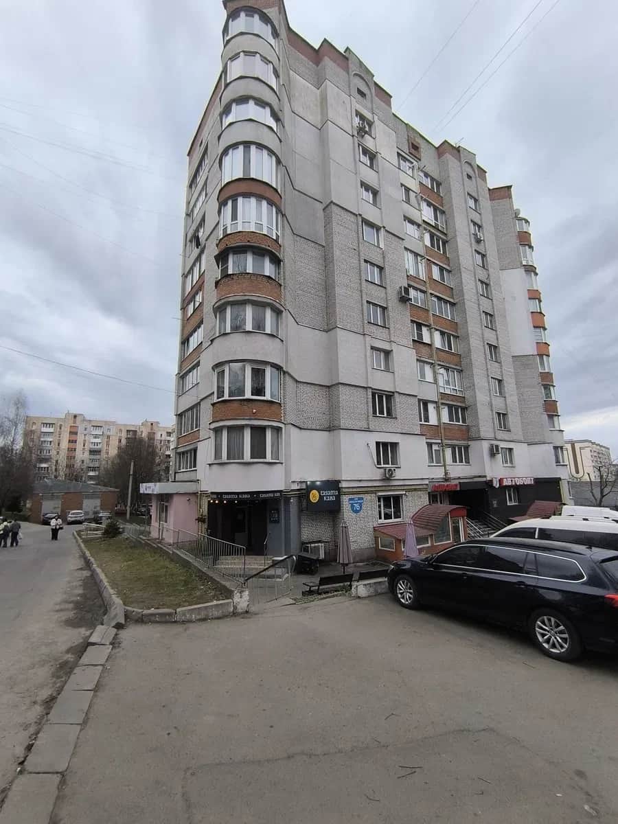 3-кімнатна квартира, Виставка: окремий вхід, фото-студія - фото 1