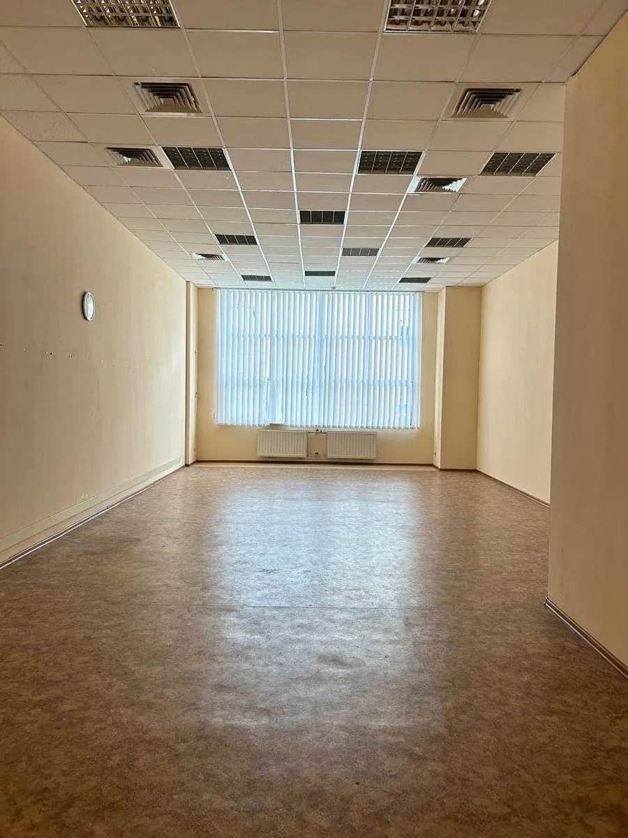Офіс, Основ'янський: метро Левада, парковка, доступ 24/7 - фото 1