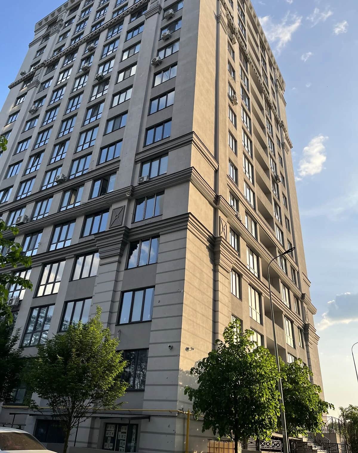 2-кімнатна квартира, Ірпінь: кухня-студія, 2 санвузли - фото 2