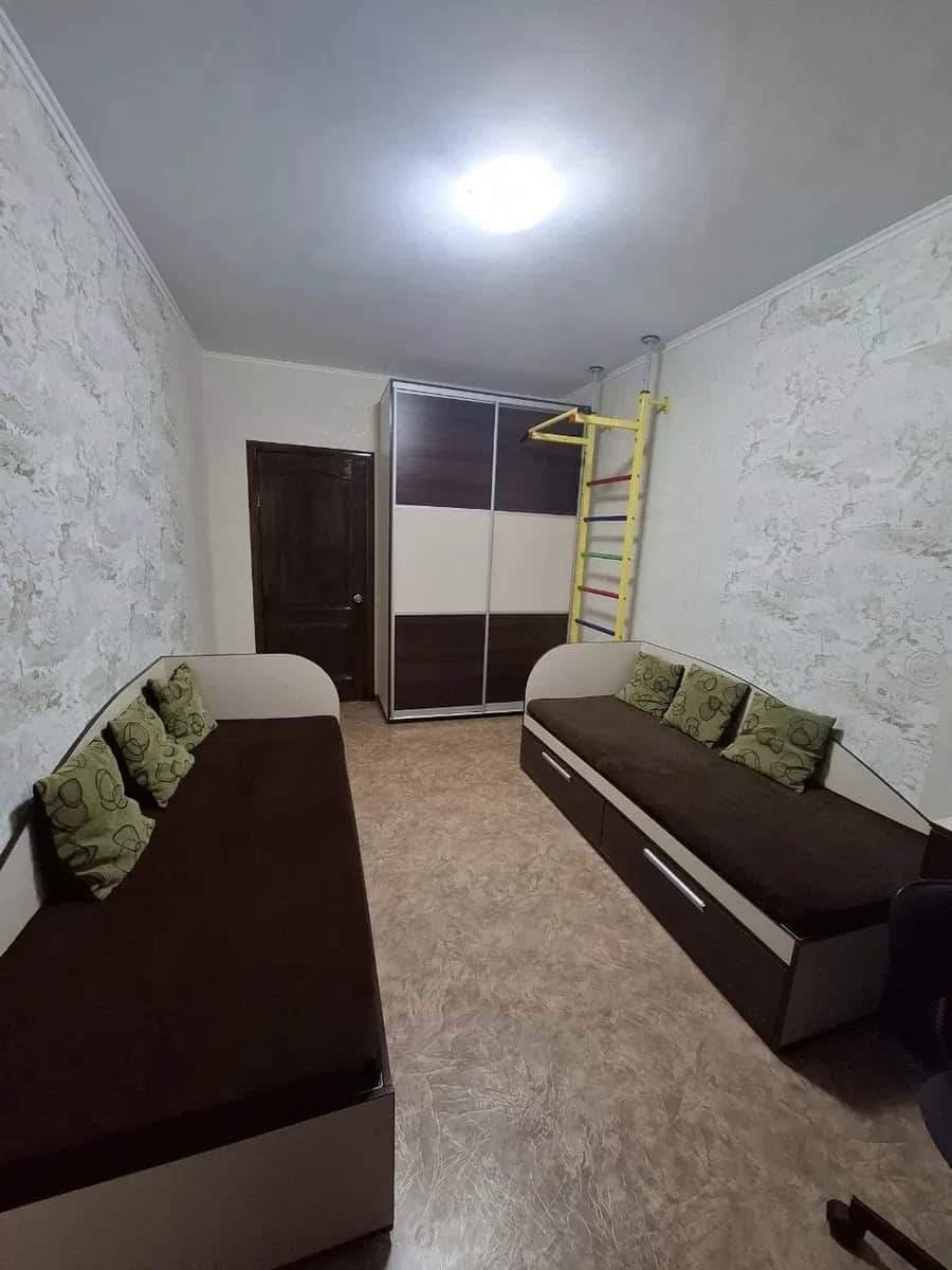 3-кімнатна квартира, Комунарський: два санвузли, житловий стан - фото 2