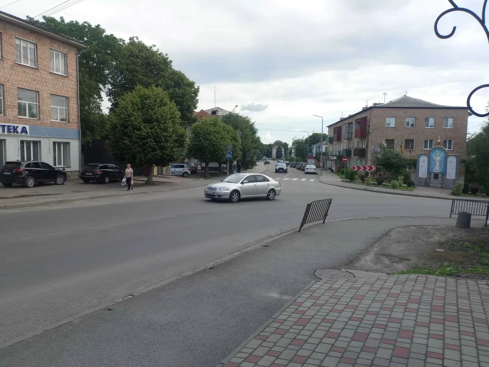 Приміщення, Горохів: фасадне, енергонезалежність, з ремонтом - фото 2