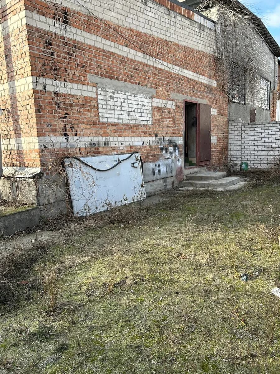 Приміщення, Кременчук: булерʼян, огороджена територія - фото 5