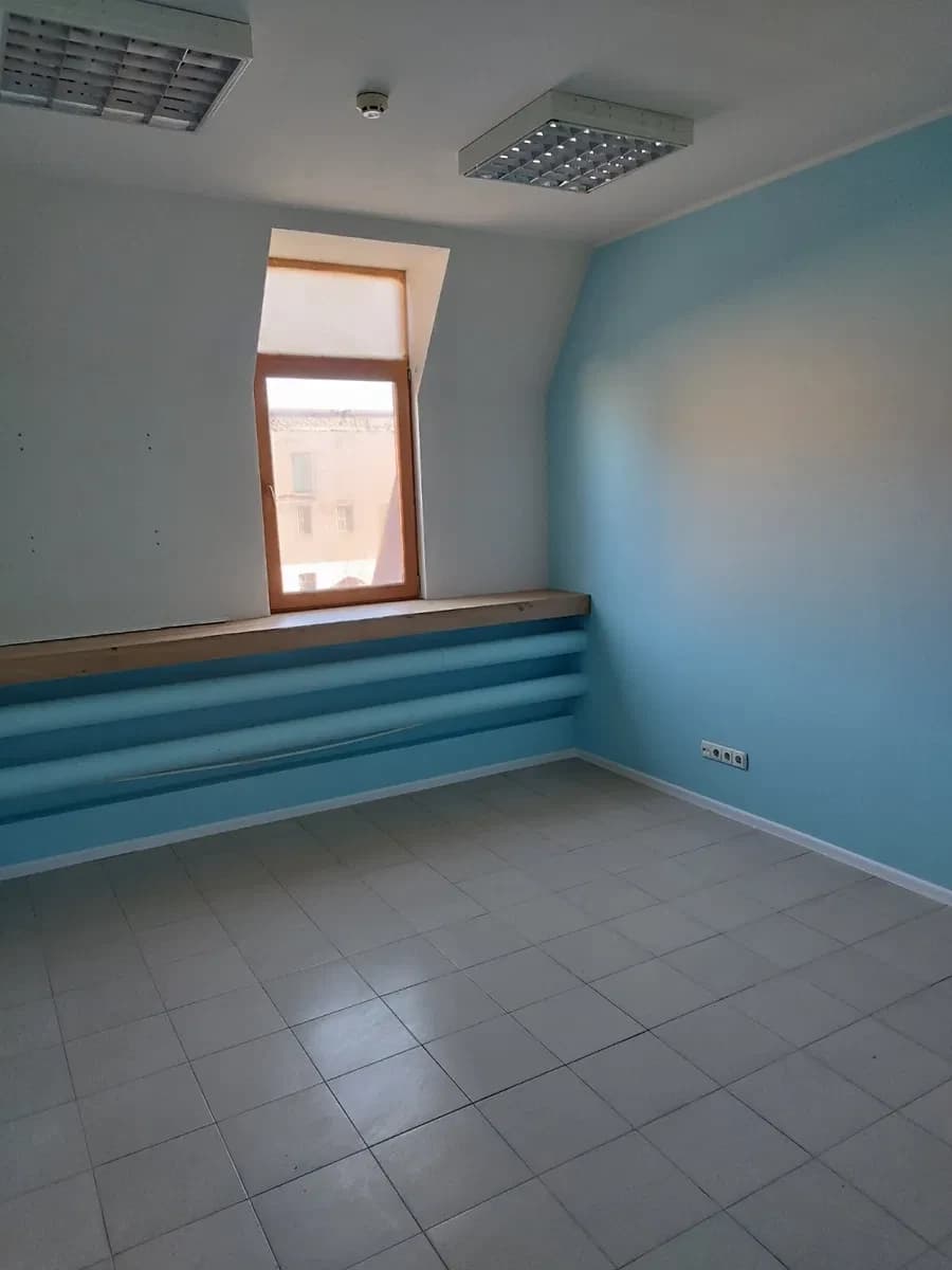 Офіс, Приморський: торгово-офісний центр, кабінетний тип - фото 3
