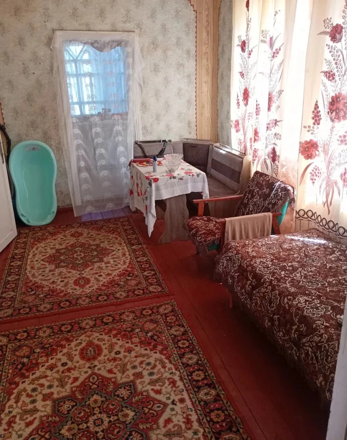 Будинок, Семенівка (Глухів): цегляні стіни, в селі - фото 3