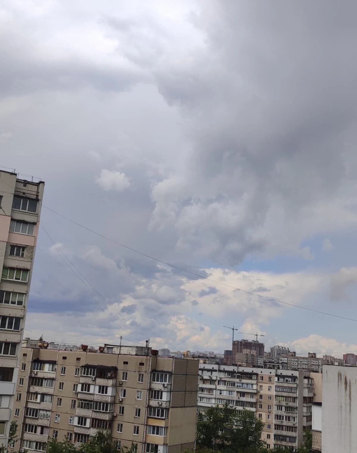 2-кімнатна квартира, Харківський Масив: косметичний ремонт, метро Вирлиця - фото 1