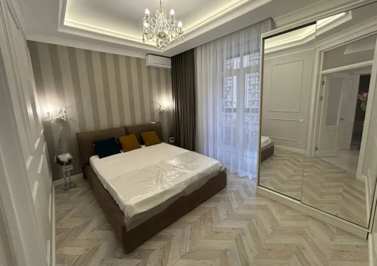 3-кімнатна квартира, Сокільники: новий ремонт, камін, відеонагляд - фото 3