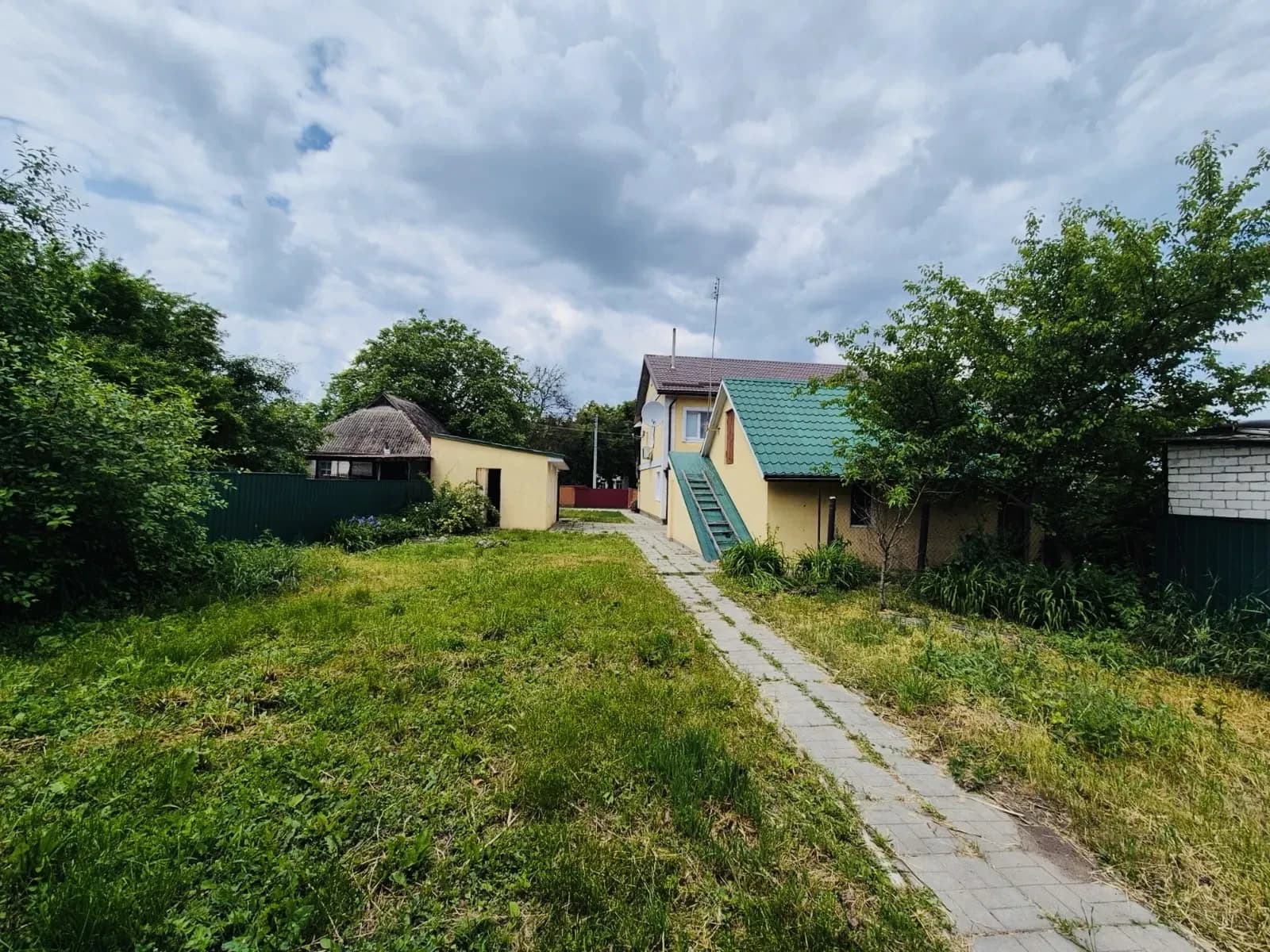 Будинок, Красна Слобідка: камін опалює 2 поверхи, 20 соток - фото 4