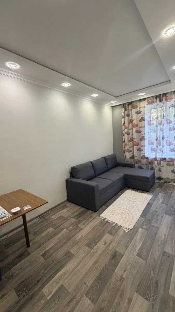 2-кімнатна квартира, Кам’янське: євроремонт, власне паркомісце - фото 1