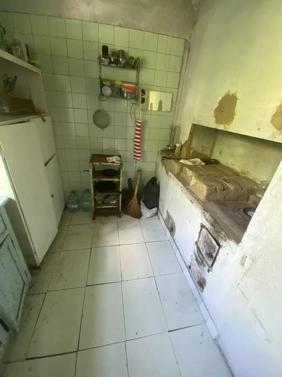 Дача у СТ «Золотой Ренет»: пічне опалення, можна з тваринами - фото 1