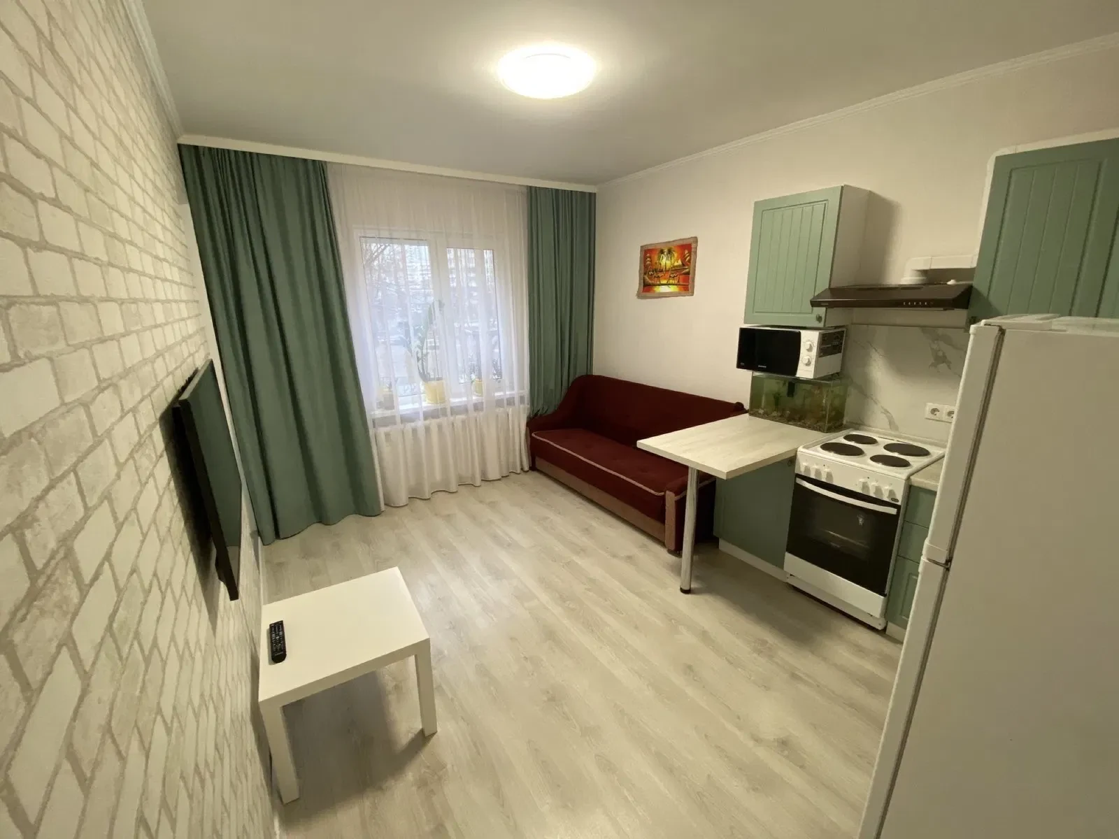 1-кімнатна квартира, Дарницький: кухня 13,3 м², бойлер, метро Осокорки - фото 2