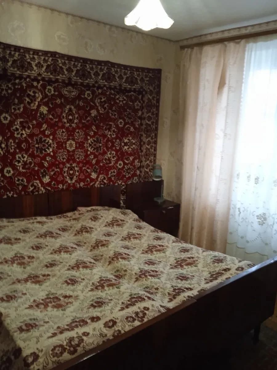 3-кімнатна квартира, Шепетівка: лоджія, 2 комори - фото 4