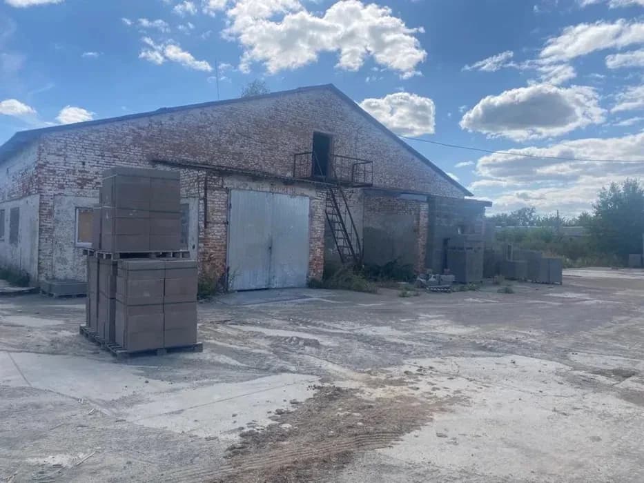 Приміщення, Липівка: корівники, свинарники, асфальтовані майданчики - фото 2
