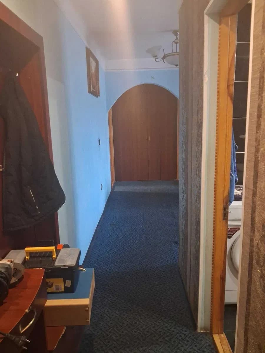 3-кімнатна квартира, Дубно: гараж на 1 машину, власна котельня