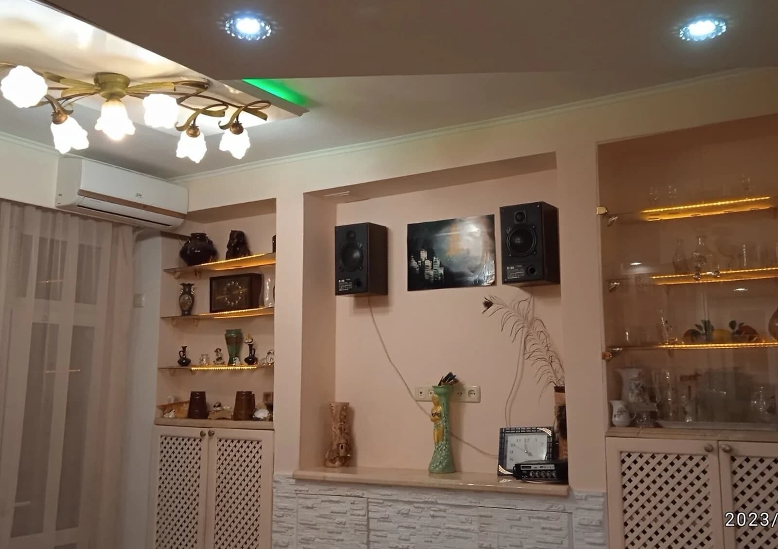 1-кімнатна квартира, ХТЗ: кухня-студія, дизайнерський ремонт - фото 3
