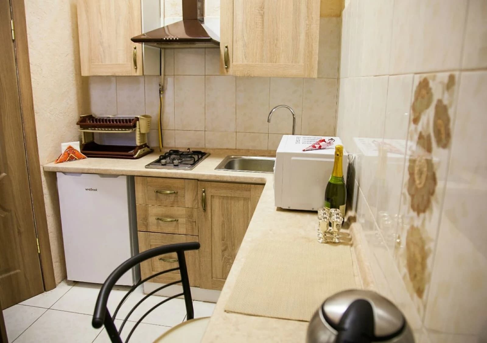 1-кімнатна квартира, Приморський: газ і вода без світла - фото 5